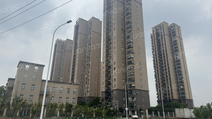 网船湾小区外景图