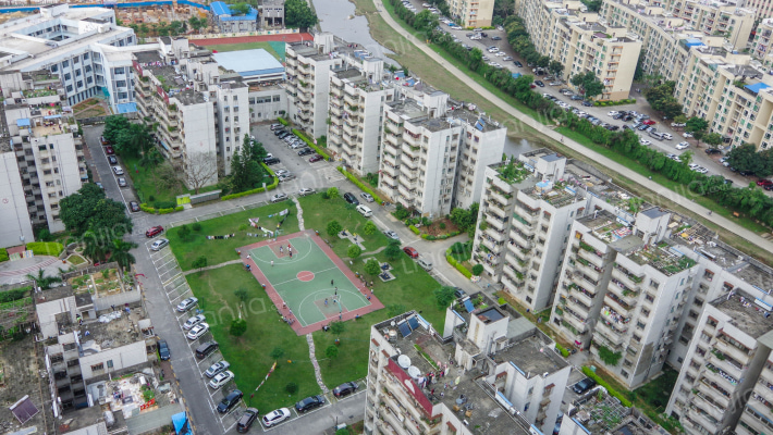 盛龙花园外景图