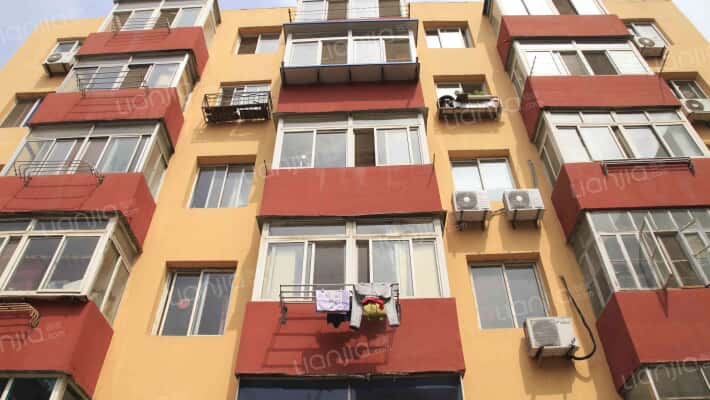 自立街（昆明街）外景图