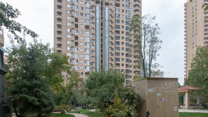 建邦华庭外景图