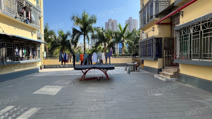 兰丽花园外景图