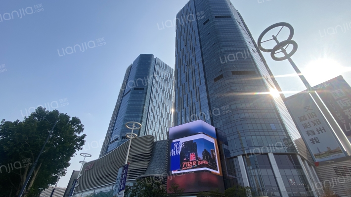 建业凯旋广场外景图