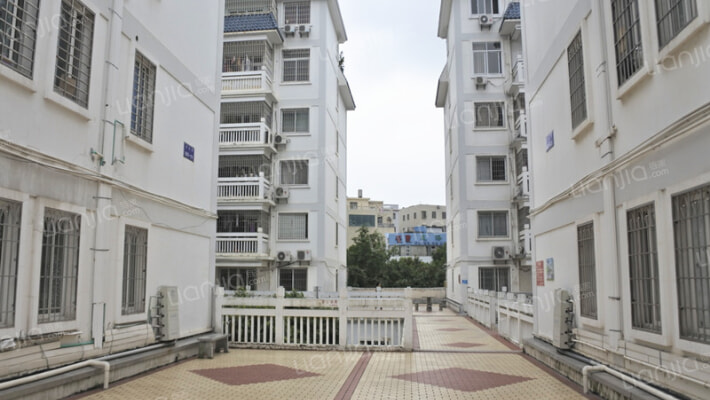 金龙商城一期外景图