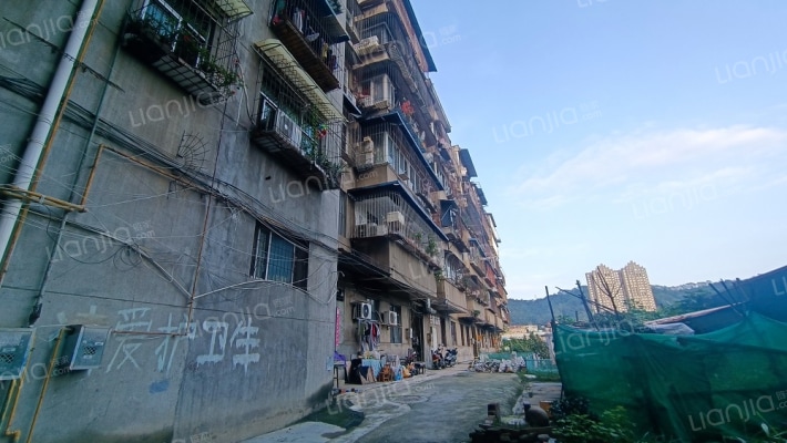 希望路115号外景图