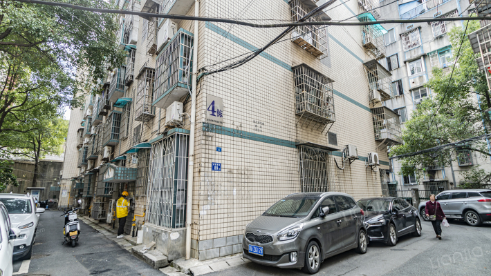 湖南省地质测试研究院宿舍外景图