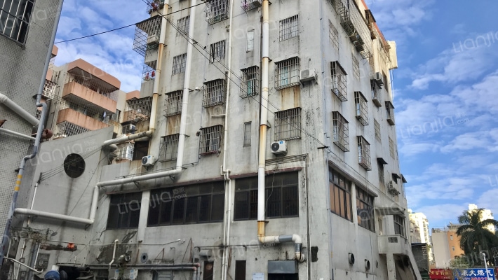 金银花园外景图