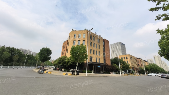 东8区企业公馆外景图