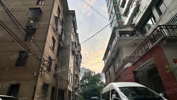 五一南路122号外景图