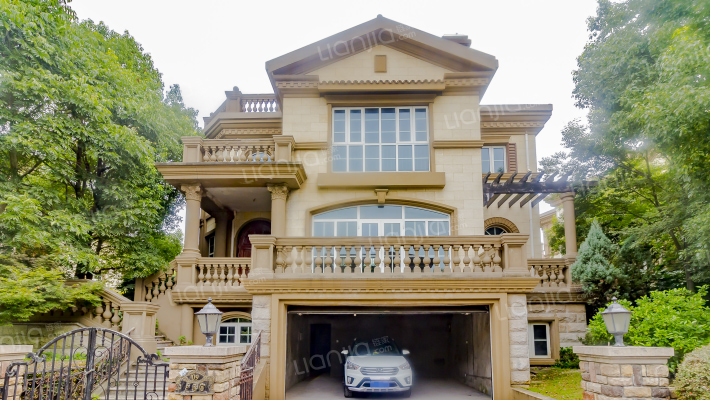 世纪天城外景图