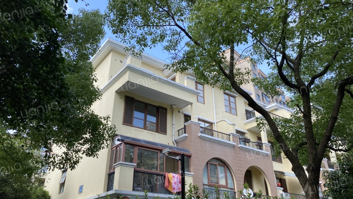 新时代景庭外景图