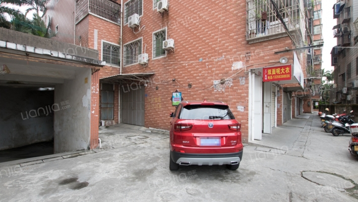 华泰广场外景图