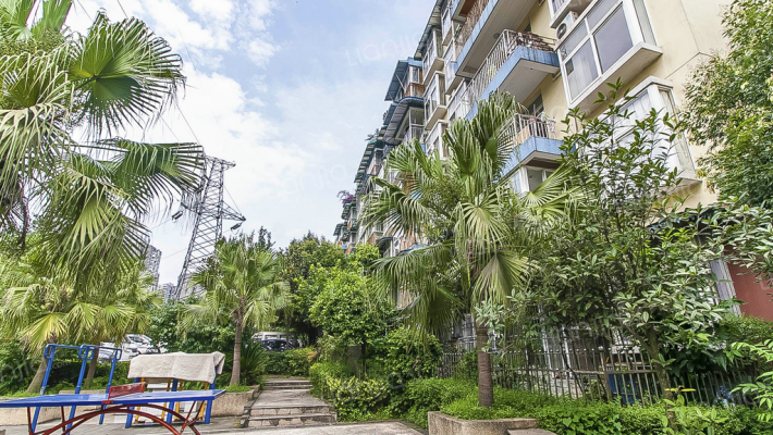 学府芳邻社区外景图