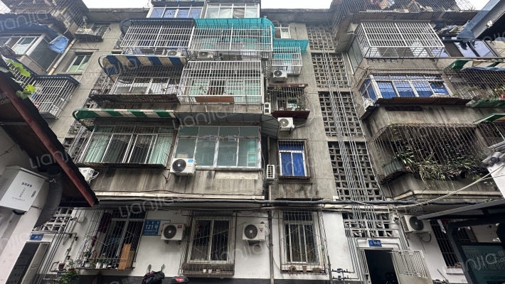 包家巷122号外景图