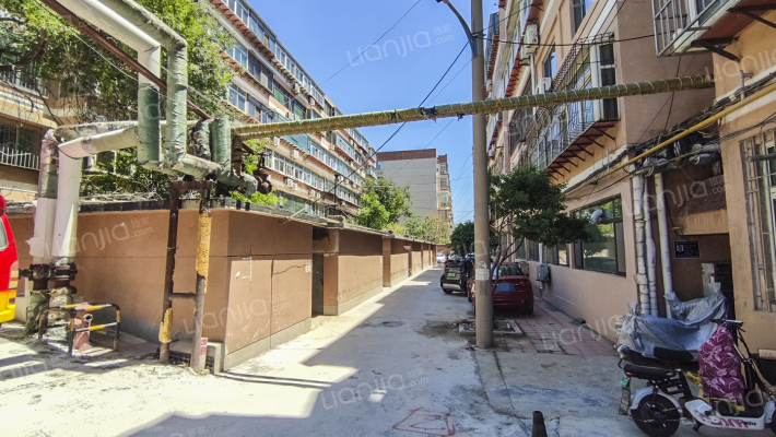 怡园小区外景图