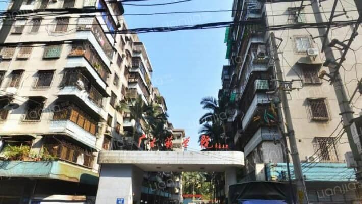 广东药学院光汉直街外景图