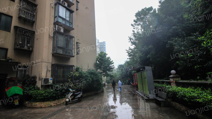 奔力上好家外景图