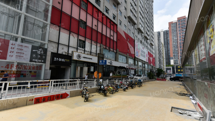 深纺大厦外景图