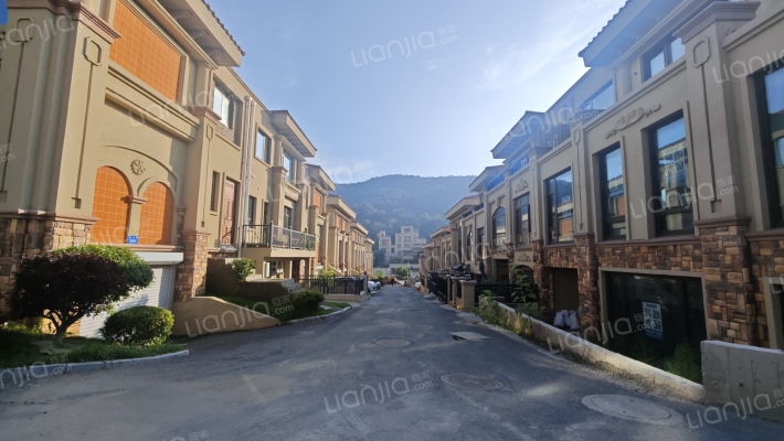 中体玲珑墅二期外景图