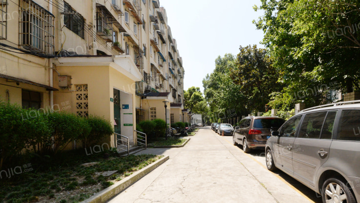 张杨南苑外景图