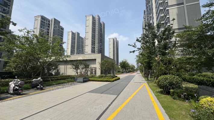 绿地敔光雅苑外景图