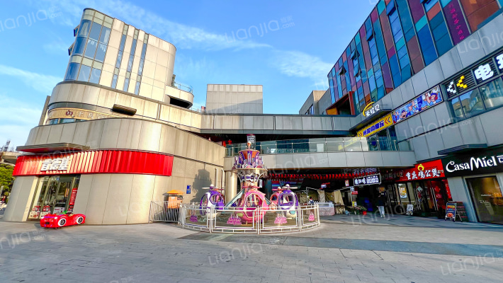 七彩星商业中心外景图