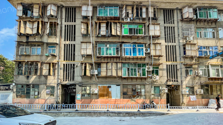 陕西艺术职业学院外景图