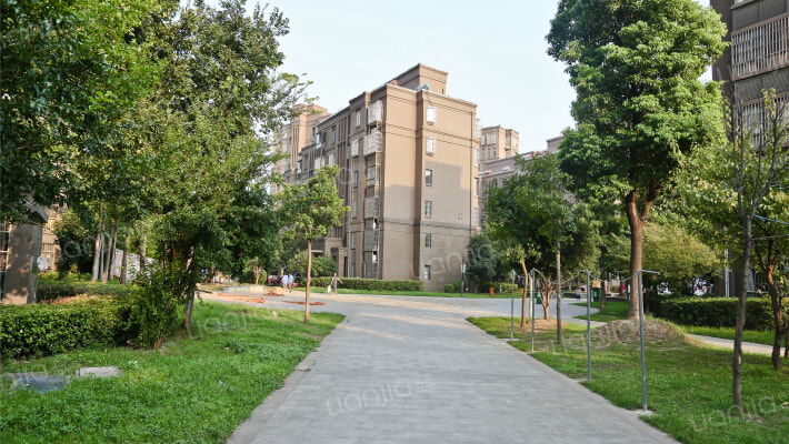 静安新天地外景图