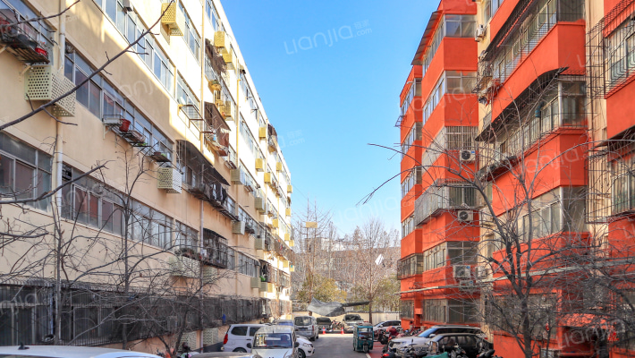 中原区城管执法局家属院外景图