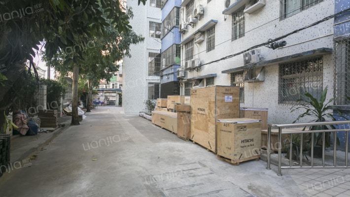 远洋棠下小区外景图