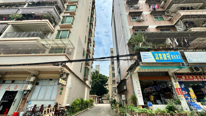 华芳花园外景图