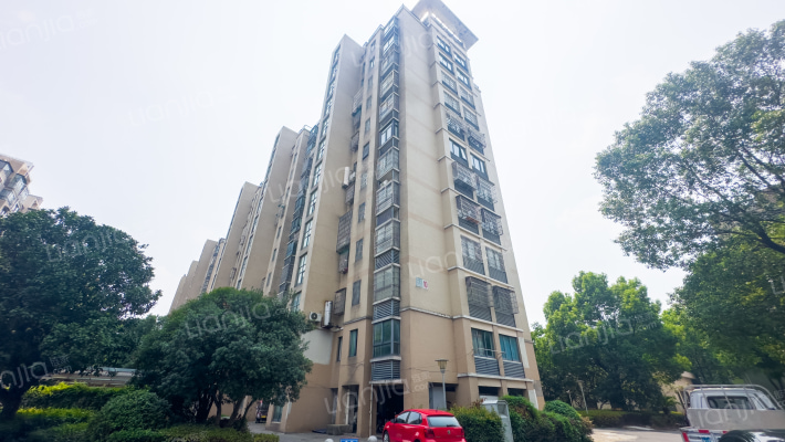 一品华庭外景图