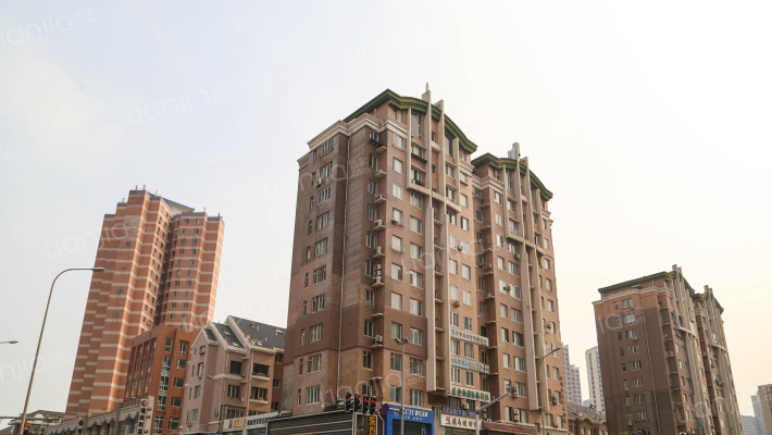 铁路西站外景图