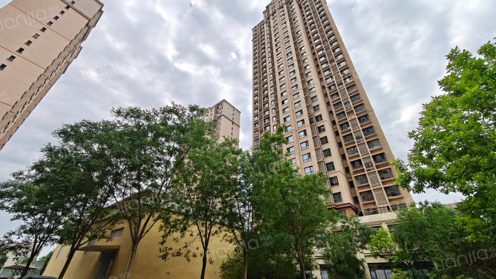 润辰新苑外景图