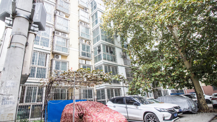 隆达小区外景图