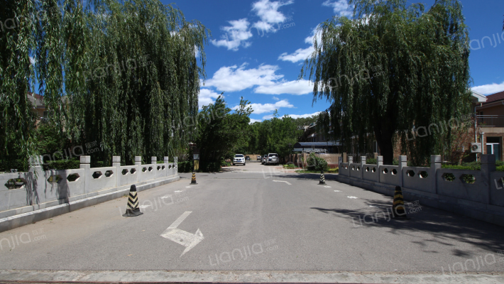 东方太阳城清波园外景图