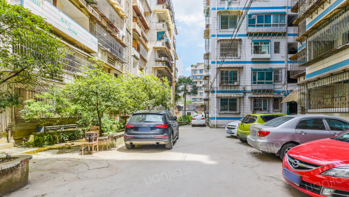 兴贵路7号外景图