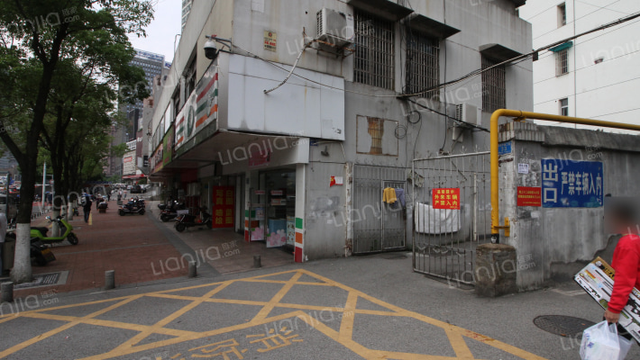 湖商住宅楼外景图