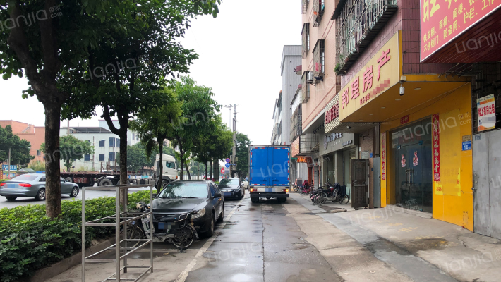 里和路白岗区段西16号外景图