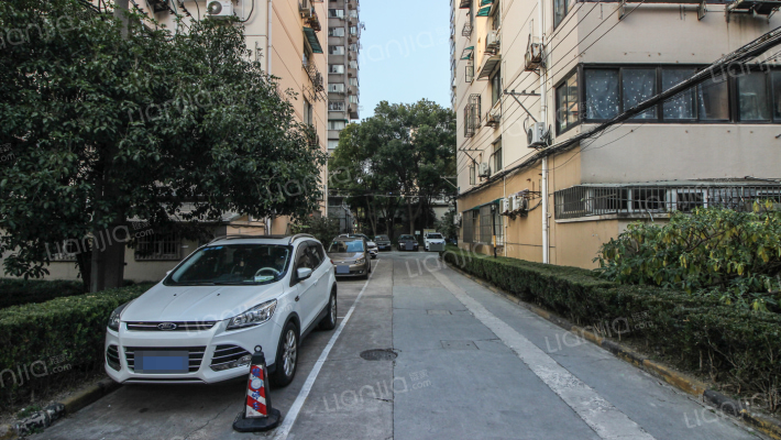 学府花苑外景图