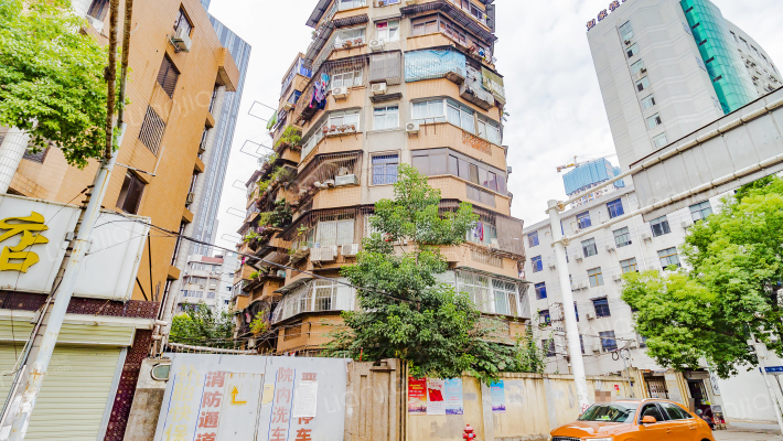 环保局宿舍外景图