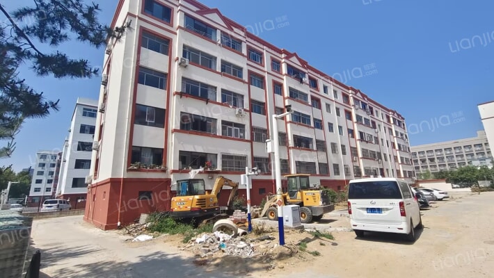 大卢公寓外景图