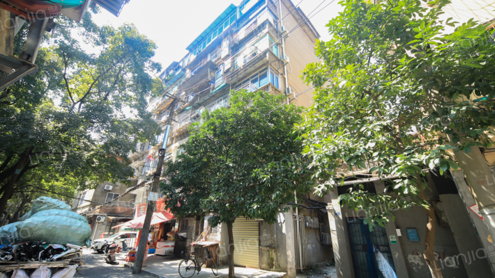 城建局宿舍（四经路7号）外景图