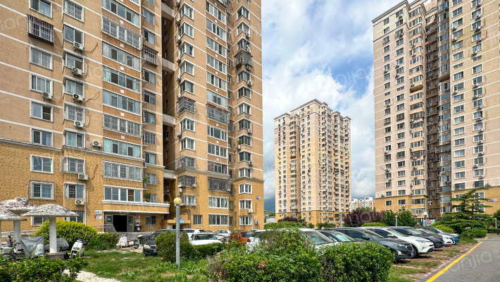 迎风西里外景图