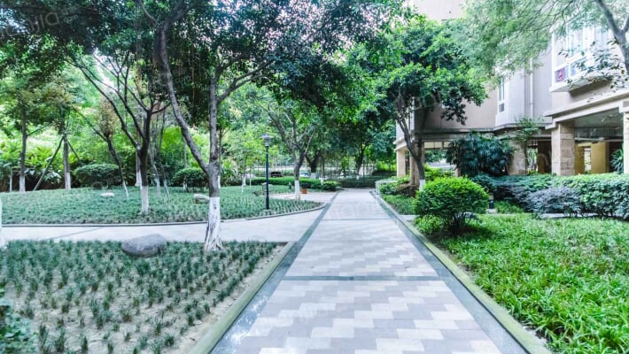 青房云上二期外景图