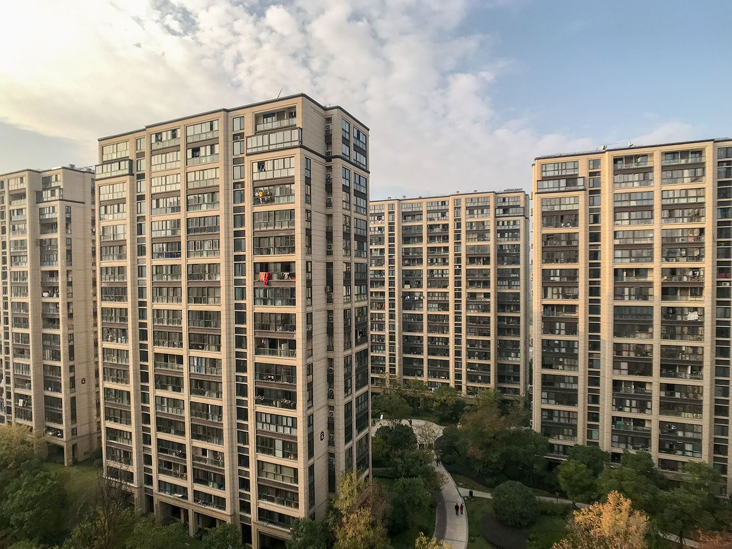 德信大家钱江府小区实景 11
