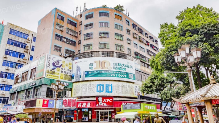 朝福路174号院外景图