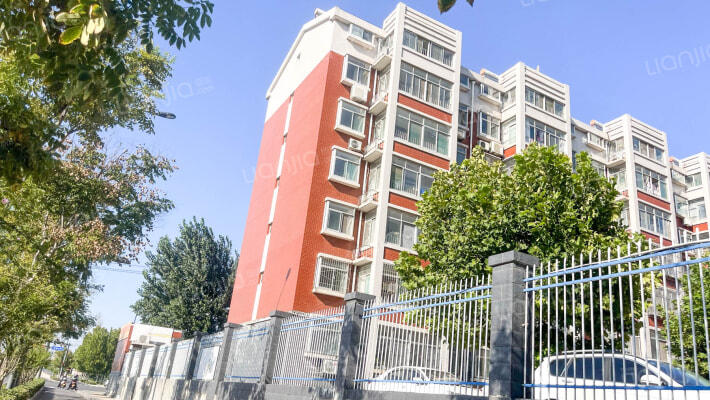 王舍人实验中学教师公寓外景图