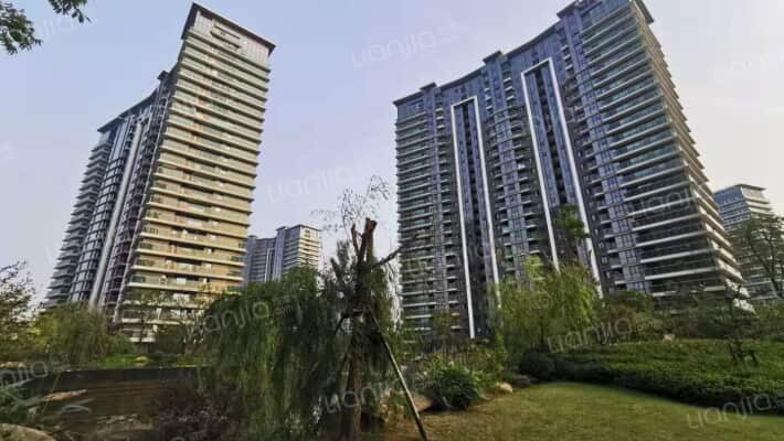 绿城之江1号外景图