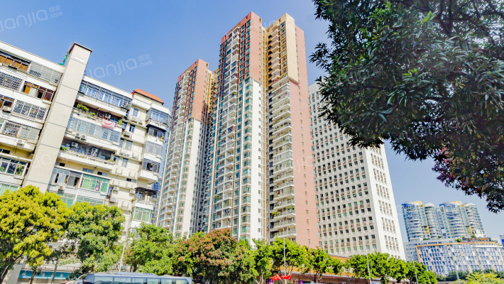 天寿大厦外景图