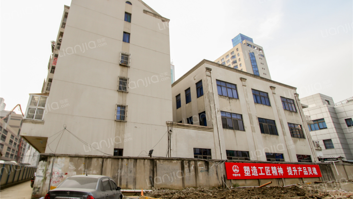 人民银行家属楼外景图